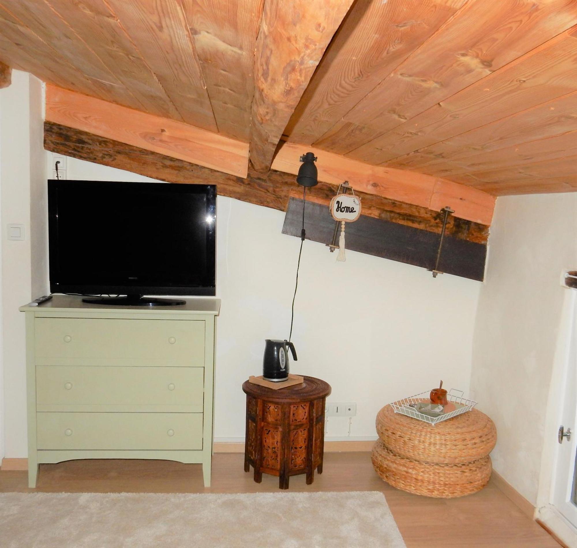 Le Logis D'Hestia Apartment Billom Exterior foto