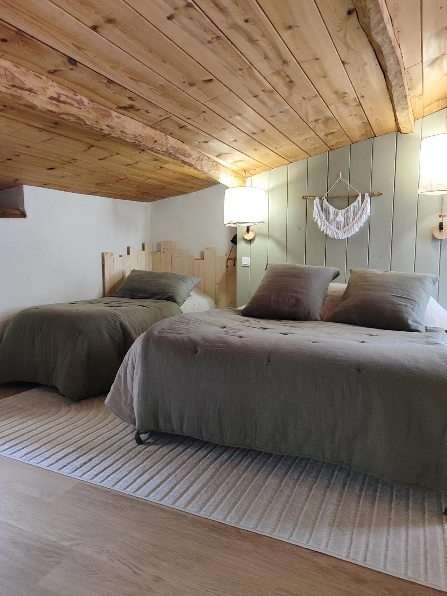 Le Logis D'Hestia Apartment Billom Exterior foto